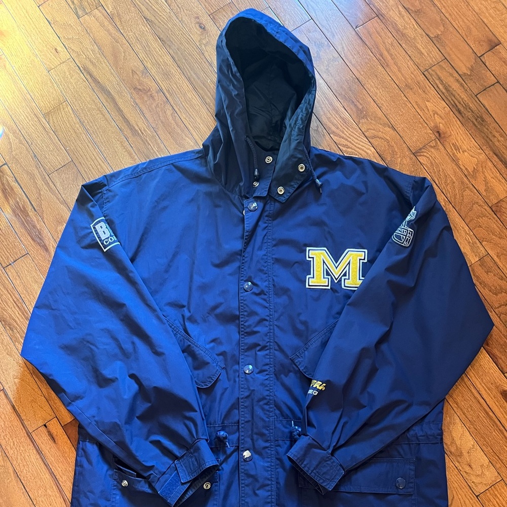Vintage Michigan BIG 10 Large Trench Coat Rain Jacket Football Nutmeg By Campri